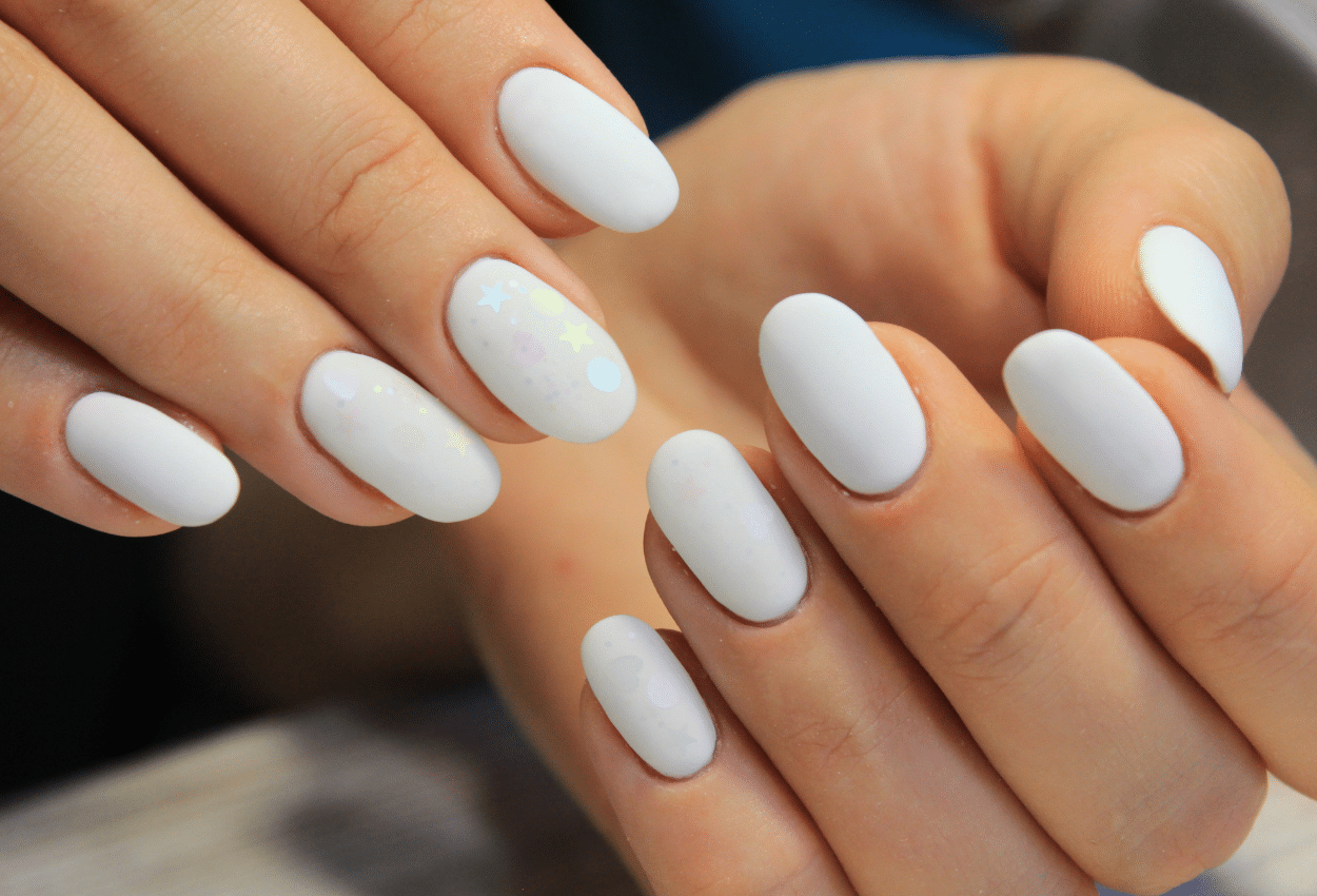 manicura de contrucción